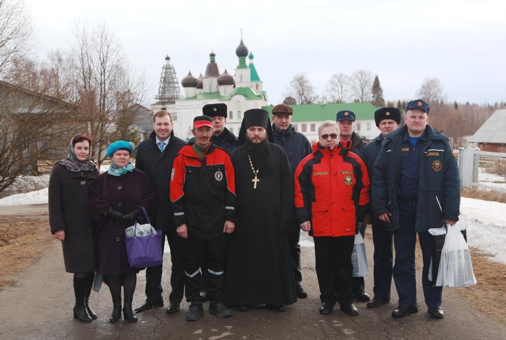 Служба архангельская область. Добровольная пожарная дружина при монастыре. ДПК Архангельской области. Агентство ГПС И ГЗ Архангельской области официальный сайт.