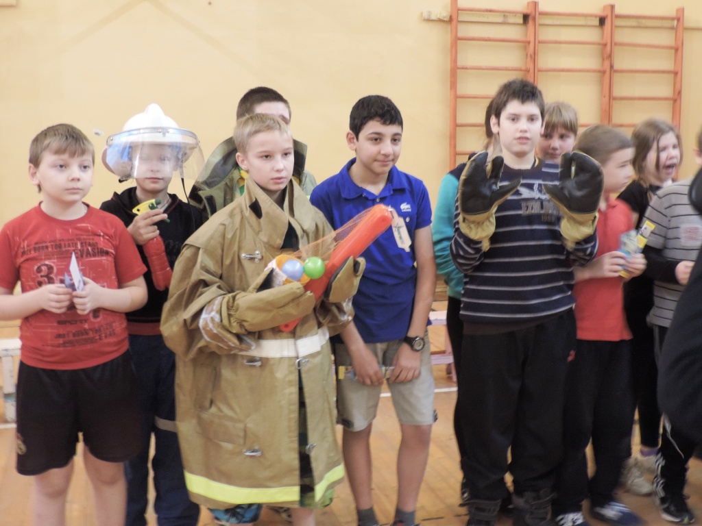 Игра-эстафета «Юный пожарный» в г. Новодвинске
